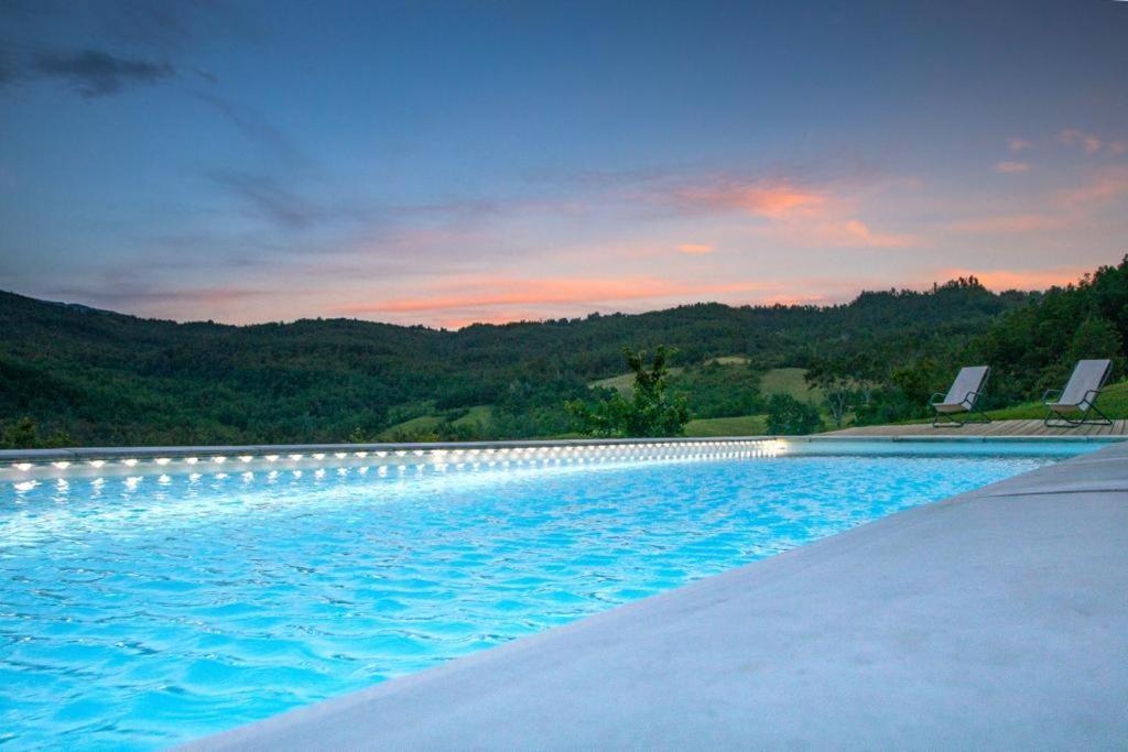 Nido D'Amore Nei Colori Dernice ภายนอก รูปภาพ
